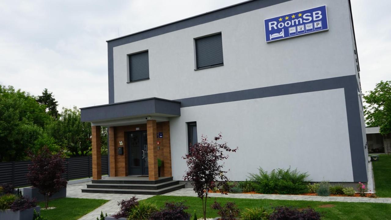 Rooms Slavonski Brod Exteriör bild